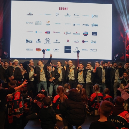 Sfeerbeelden van de Feestavond van de Nijmegen Devils in de Vasim.