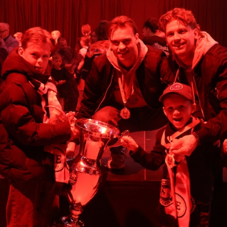 Sfeerbeelden van de Feestavond van de Nijmegen Devils in de Vasim.