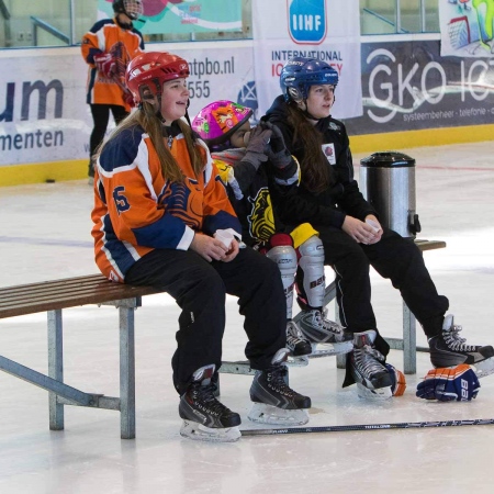 1705 IJshockey promotie ladies