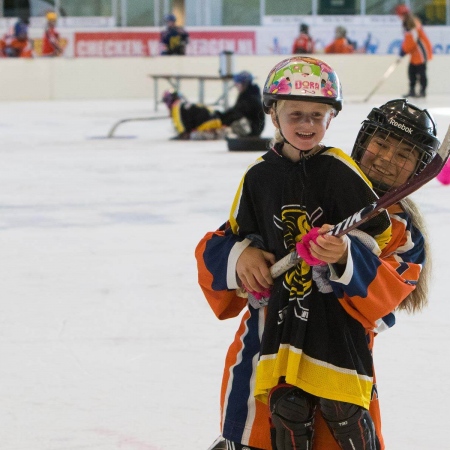 1705 IJshockey promotie ladies