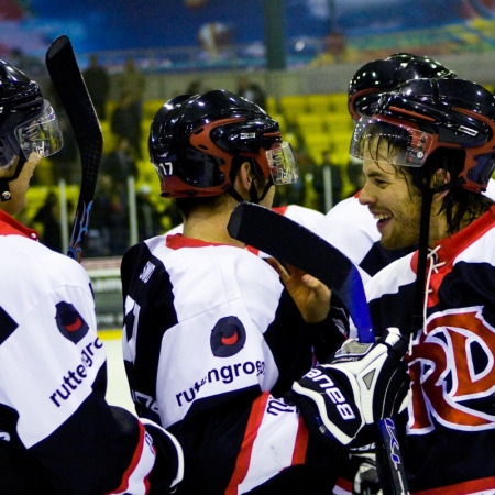 Jurryt Smid gefeliciteerd door Marty Dams
