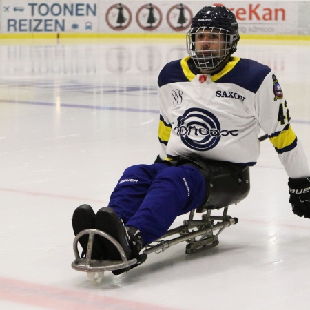 Foto verslag Nijmegen Para Ijshockey tegen Phantoms uit Antwerpen.            © IJshockeyfoto.nl