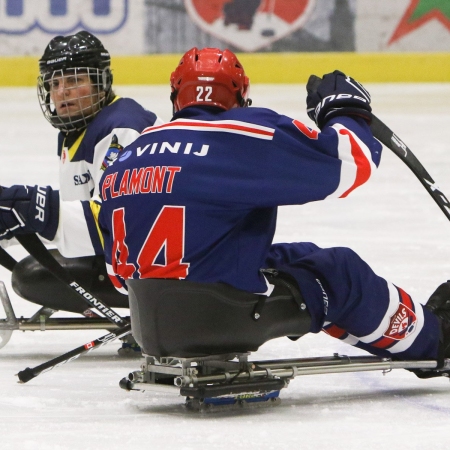 Foto verslag Nijmegen Para Ijshockey tegen Phantoms uit Antwerpen.            © IJshockeyfoto.nl