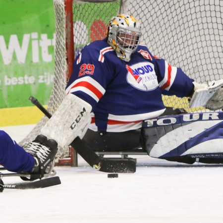 Foto verslag Nijmegen Para Ijshockey tegen Phantoms uit Antwerpen.            © IJshockeyfoto.nl