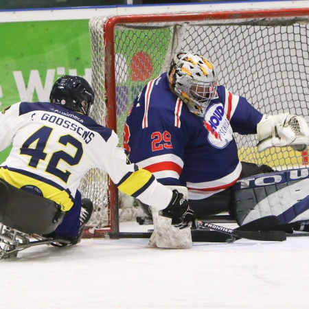 Foto verslag Nijmegen Para Ijshockey tegen Phantoms uit Antwerpen.            © IJshockeyfoto.nl