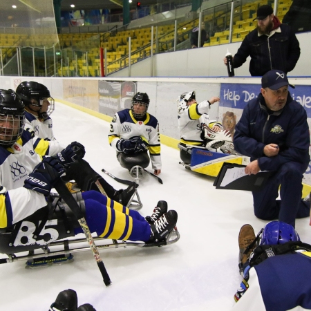 Foto verslag Nijmegen Para Ijshockey tegen Phantoms uit Antwerpen.            © IJshockeyfoto.nl