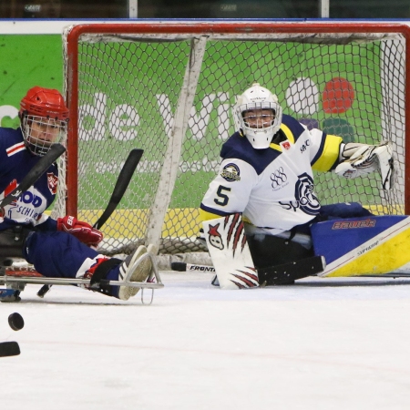 Foto verslag Nijmegen Para Ijshockey tegen Phantoms uit Antwerpen.            © IJshockeyfoto.nl