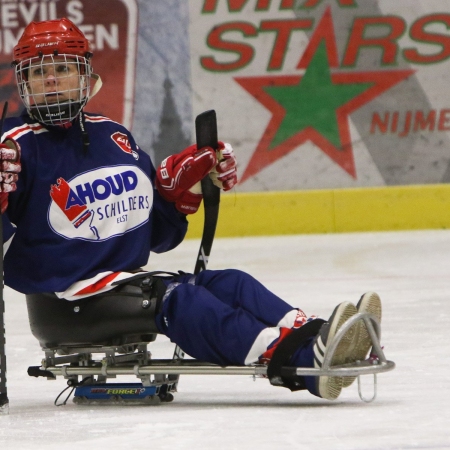 Foto verslag Nijmegen Para Ijshockey tegen Phantoms uit Antwerpen.            © IJshockeyfoto.nl