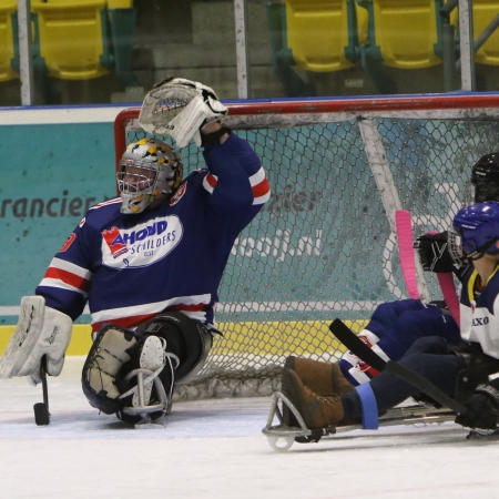 Foto verslag Nijmegen Para Ijshockey tegen Phantoms uit Antwerpen.            © IJshockeyfoto.nl