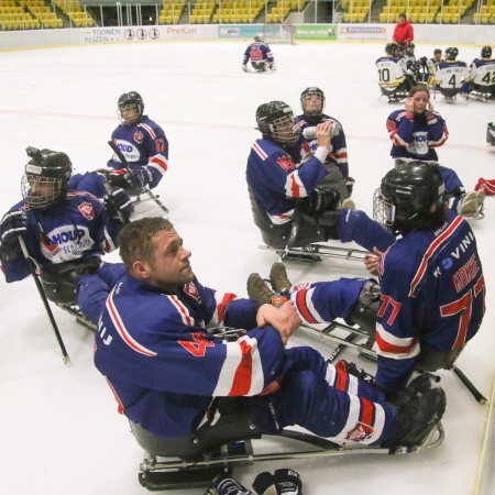 Foto verslag Nijmegen Para Ijshockey tegen Phantoms uit Antwerpen.            © IJshockeyfoto.nl