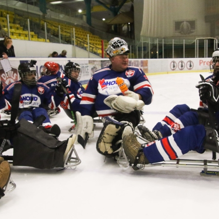 Foto verslag Nijmegen Para Ijshockey tegen Phantoms uit Antwerpen.            © IJshockeyfoto.nl