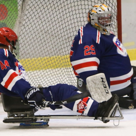 Foto verslag Nijmegen Para Ijshockey tegen Phantoms uit Antwerpen.            © IJshockeyfoto.nl