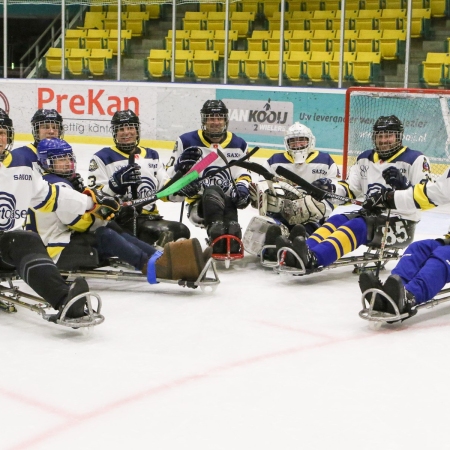 Foto verslag Nijmegen Para Ijshockey tegen Phantoms uit Antwerpen.            © IJshockeyfoto.nl