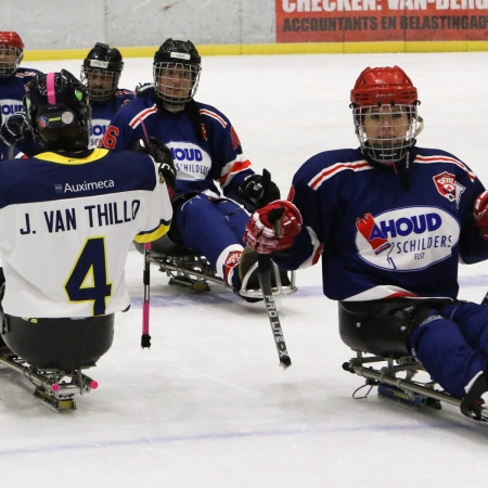 Foto verslag Nijmegen Para Ijshockey tegen Phantoms uit Antwerpen.            © IJshockeyfoto.nl