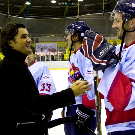 Ron Berteling feliciteerd Matt Korthuis